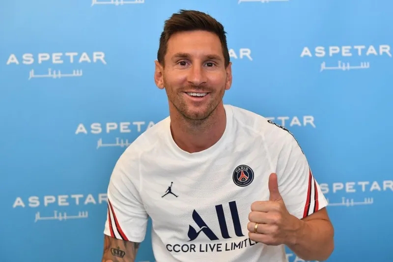 علىأيساعةقرعةدوريأبطالأوروبا2023؟