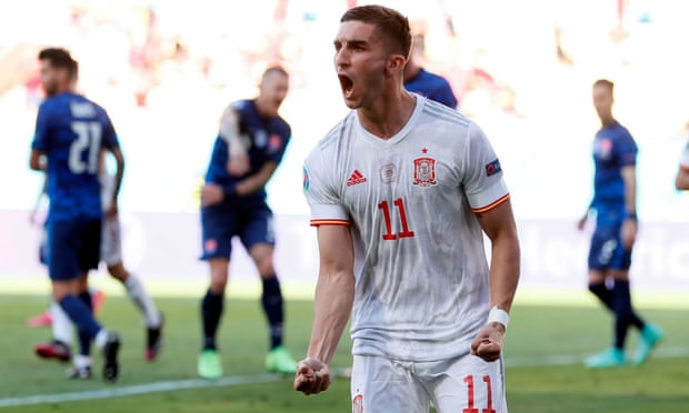 رجلمباراهليفربولوالسيتياليوممنسيكونالبطل؟